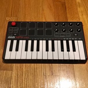 AKAI MPK Mini Keyboard